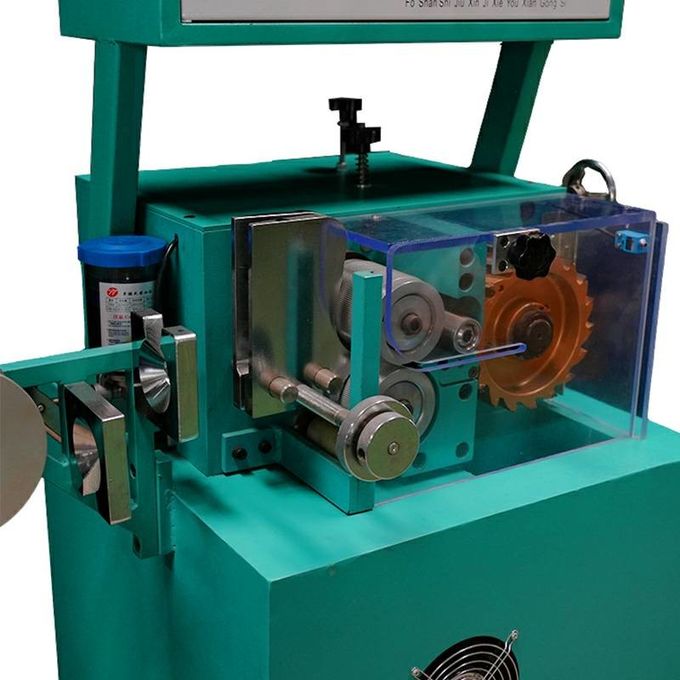 CPP CPE 不用なプラスチック リサイクル機械 7.5kw 0