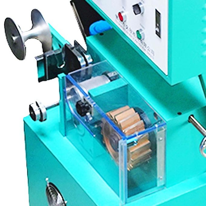 冷圧用プラスチック Granulator マシン ペレティザー 150kg/H CPE,PE,CPP,PO,PP,EVA,BOPA,PUF,LLDPE 0